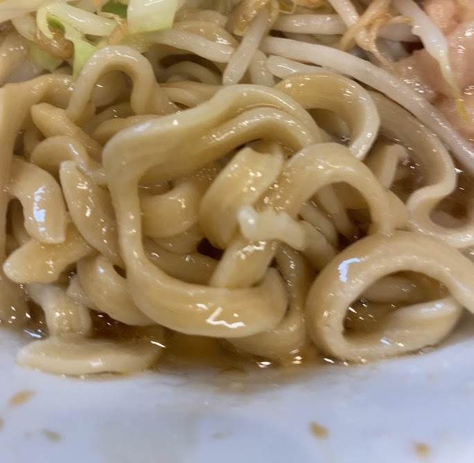 ラーメン二郎前橋千代田町店の麺