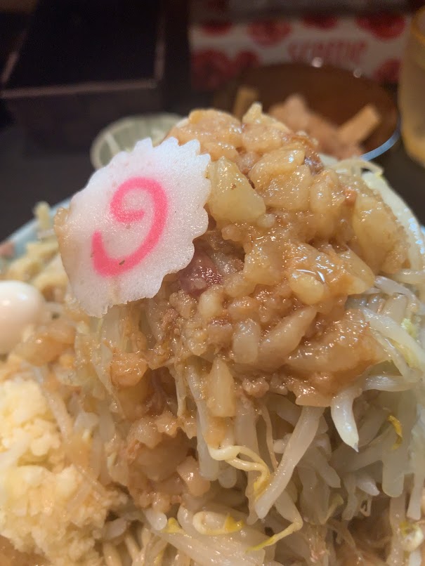 板橋・大山の自家製麺No11でラーメン-ヤサイ